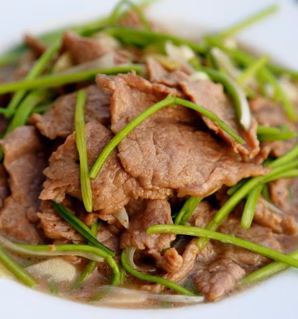 Mách nhỏ mẹ đảm công thức làm thịt bò xào mềm thơm, ngon ngây ngất ai ăn cũng nghiền ảnh 7 Mách nhỏ mẹ đảm công thức làm thịt bò xào mềm thơm, ngon ngây ngất ai ăn cũng nghiền 6