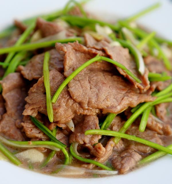 Mách nhỏ mẹ đảm công thức làm thịt bò xào mềm thơm, ngon ngây ngất ai ăn cũng nghiền ảnh 7 Mách nhỏ mẹ đảm công thức làm thịt bò xào mềm thơm, ngon ngây ngất ai ăn cũng nghiền 6