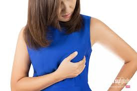 Ung thư vú di căn do tự chữa bằng cách đắp lá thuốc
