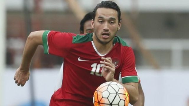 Ezra Walian có giúp U23 Indonesia vượt qua U23 Thái Lan?