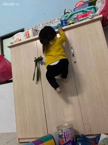 Con đang luyện tập để mai này thi Không giới hạn - Sasuke Việt Nam.