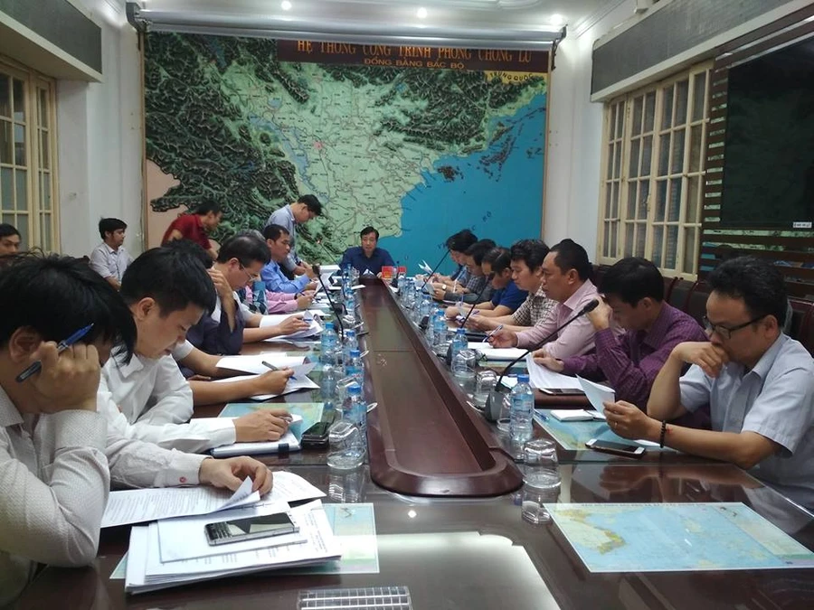 Ban chỉ đạo Trung ương PCTT đã họp để nghe báo cáo nhanh về công tác trực ban phòng, chống thiên tai ngày 4/11 và những thiệt hại do bão số 12 gây ra tại các tỉnh Nam Trung Bộ và Tây Nguyên. 