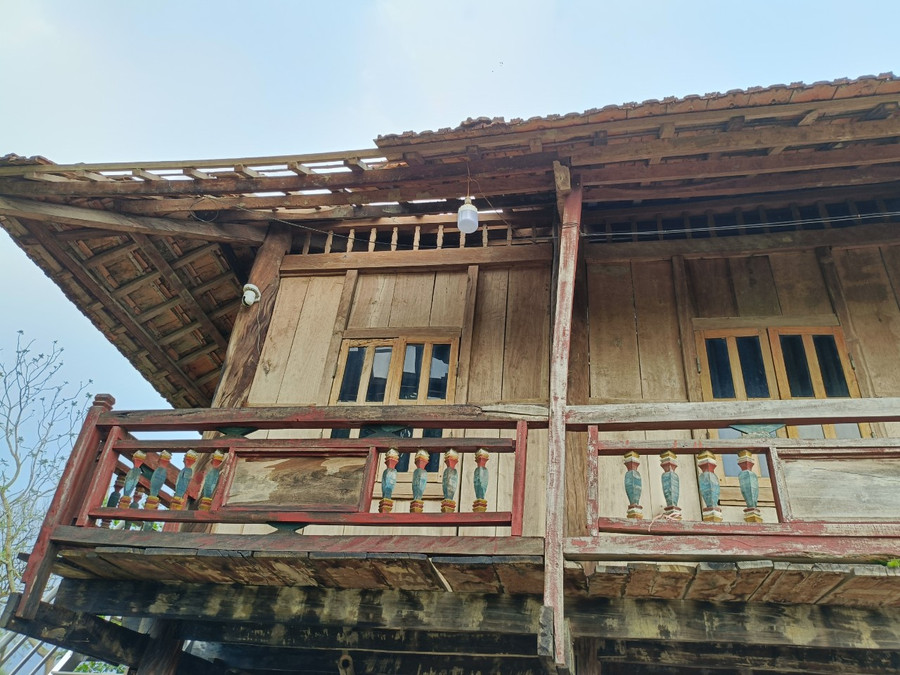Do thiệt hại nhỏ nên nhiều hộ dân tự khắc phục hậu quả. Do thiệt hại nhỏ nên nhiều hộ dân tự khắc phục hậu quả.