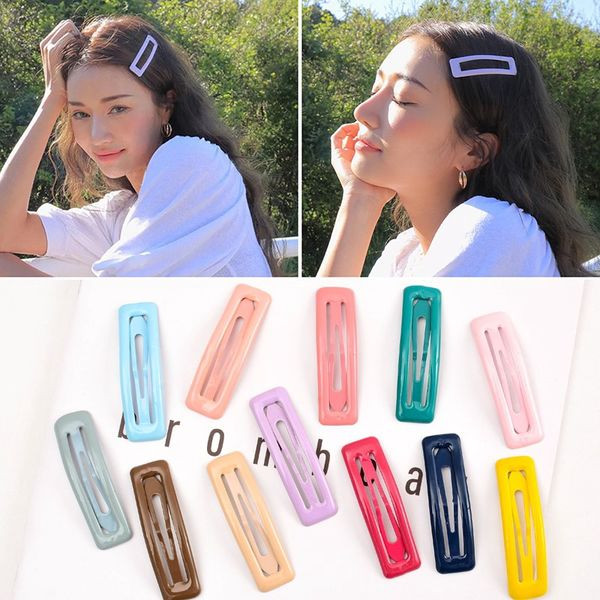 Kẹp tóc bản to: Phụ kiện làm mưa làm gió trong hè 2019 ảnh 5 Kẹp tóc bản to: Phụ kiện làm mưa làm gió trong hè 2019 ảnh 4