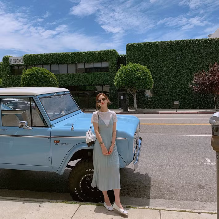 Tranh thủ trời mát, học ngay theo 12 set đồ đơn giản này để khỏi phải nghĩ nhiều hàng ngày - Ảnh 4.