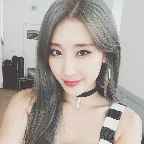 Mê mẩn kiểu tóc màu nâu khói đẹp trẻ trung nhất năm 2019 ảnh 4