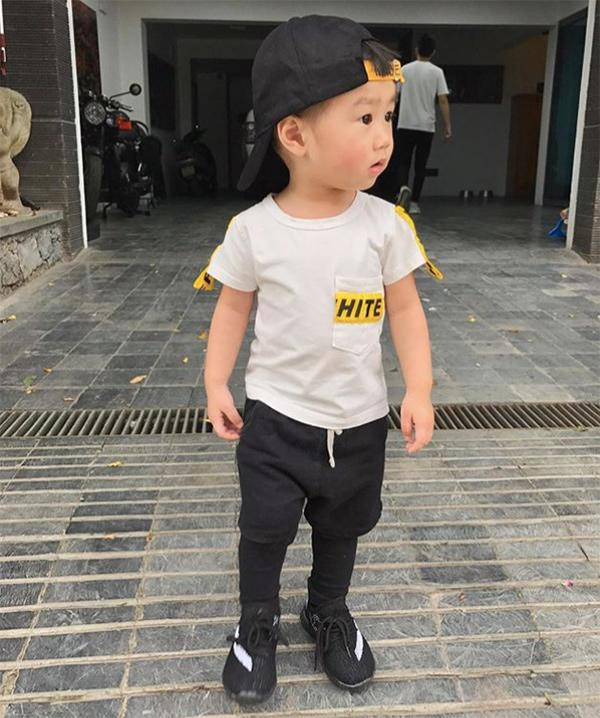 noi chang ngoa, cac co chu cung phai xach dep chay theo phong cach cua 5 nhoc ti nay - 5