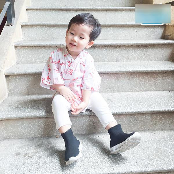 noi chang ngoa, cac co chu cung phai xach dep chay theo phong cach cua 5 nhoc ti nay - 11