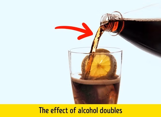 9 điều tốt nhất không nên làm khi bụng rỗng: Nhiều người làm sai gây tàn phá sức khỏe - Ảnh 3.