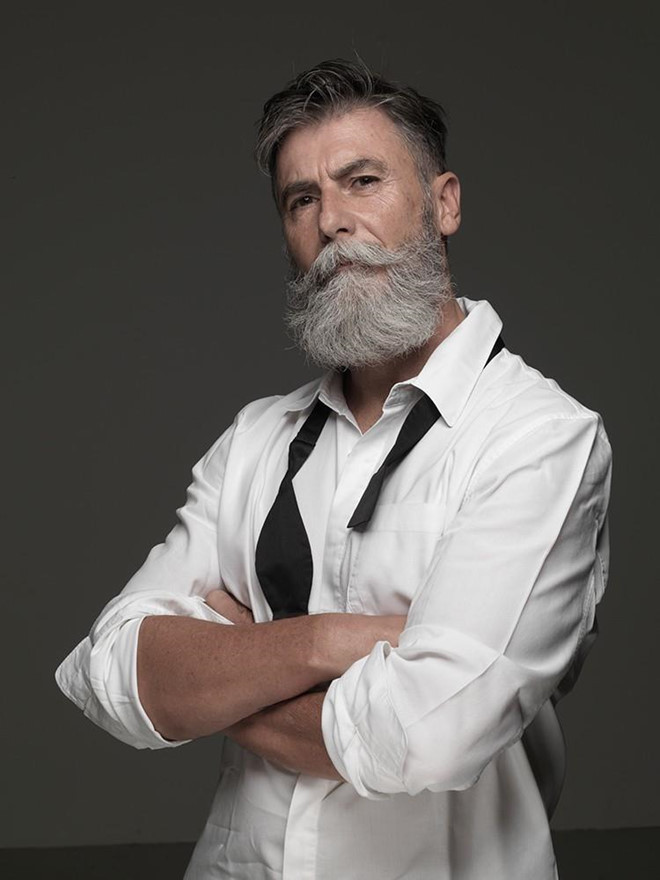 Nhung quy ong quyen ru va sanh dieu hinh anh 1 