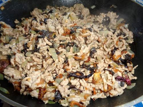 Món bánh rán mặn giòn rụm, thơm ngon khó cưỡng ảnh 3 banh-ran-blogtamsuvn4