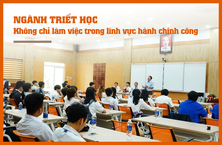 Khoa Triết học định hướng công việc cho sinh viên thông qua chương trình thực tế cơ quan, tổ chức - Ảnh: Khoa Triết học