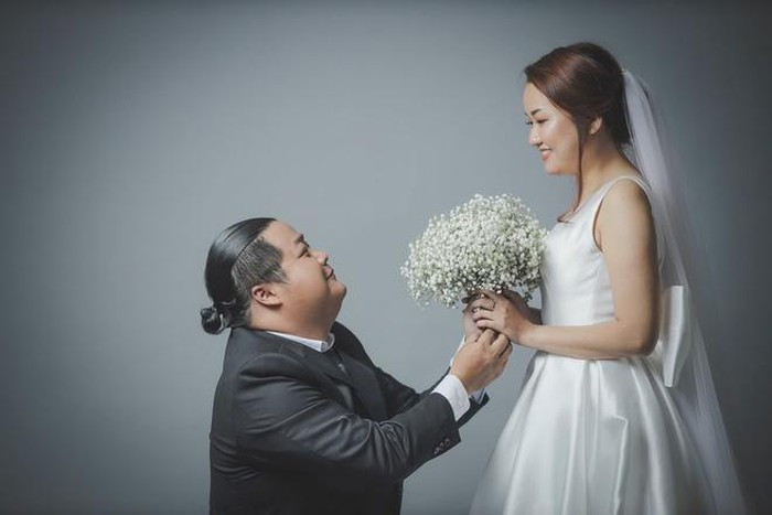 Tiểu Long "Kính vạn hoa" kết hôn với bạn gái sau 13 năm gắn bó ảnh 4