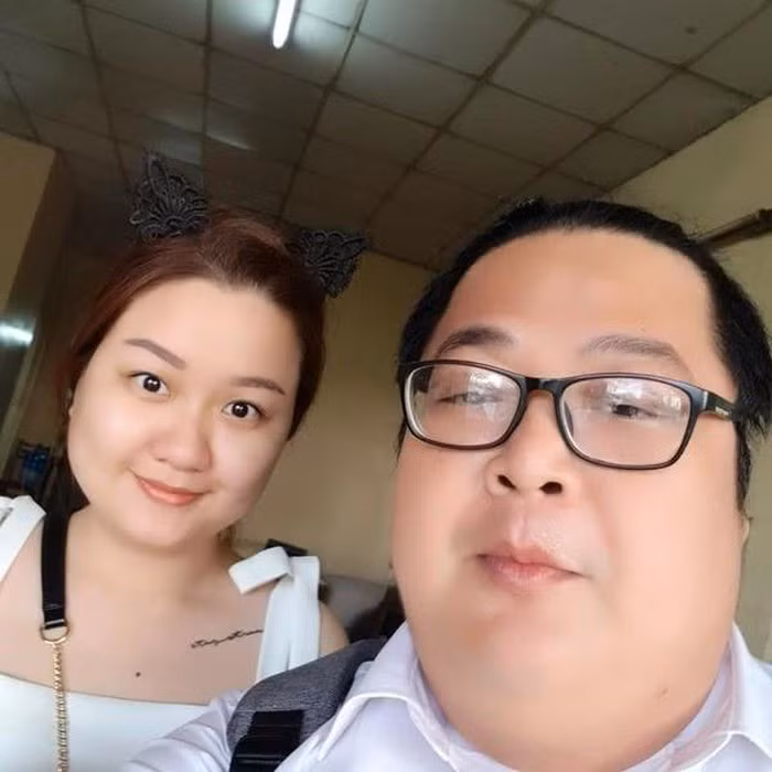 Tiểu Long "Kính vạn hoa" kết hôn với bạn gái sau 13 năm gắn bó ảnh 7