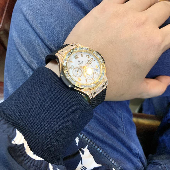 Quang Lê khoe biệt thự dát vàng lộng lẫy khiến ai cũng choáng ngợp - 9