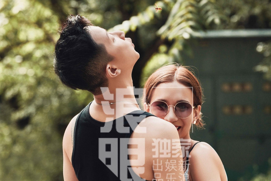 Cựu thành viên Super Junior tung ảnh cưới đẹp như mơ trên Vạn Lý Trường Thành ảnh 4 Cựu thành viên Super Junior Hàn Canh tung ảnh cưới đẹp như mơ trên Vạn Lý Trường Thành-4