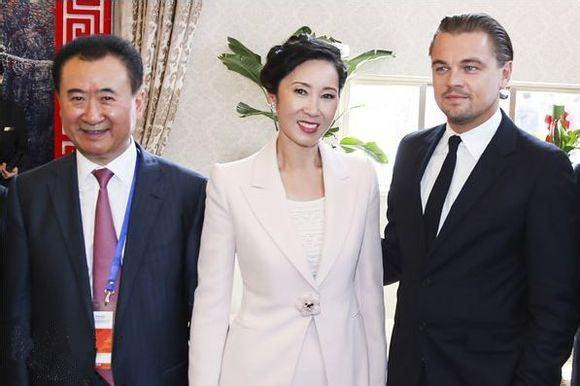 Vợ chồng tỷ phú Vương Kiện Lâm - Lâm Ninh trong lần hiếm họi xuất hiện cùng nhau trước công chúng. Me cua thieu gia giau nhat Trung Quoc lao dao vi tra no thay con? hinh anh 2 1ad5ad6eddc451da9d9830f508f4a763d0163254.jpeg