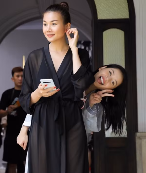 Gương mặt Elly Trần khác lạ đến mức chẳng thể nhận ra ảnh 2