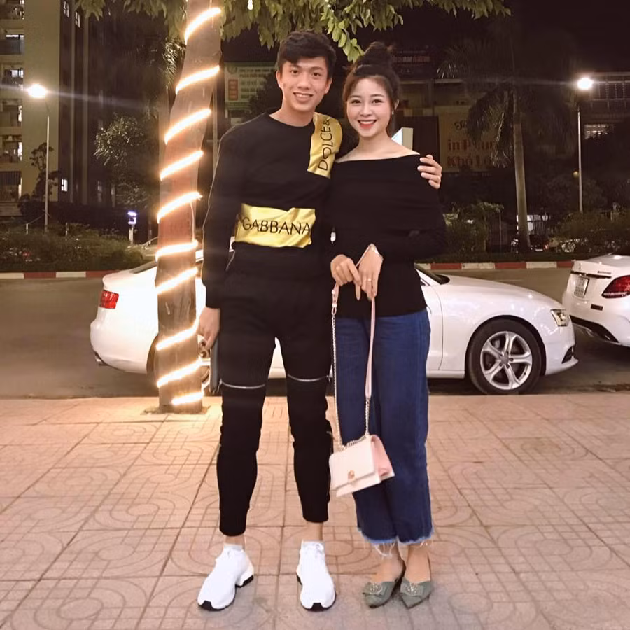 Ngôi sao - Cận cảnh nhan sắc vợ hotgirl của cầu thủ Phan Văn Đức (Hình 11).