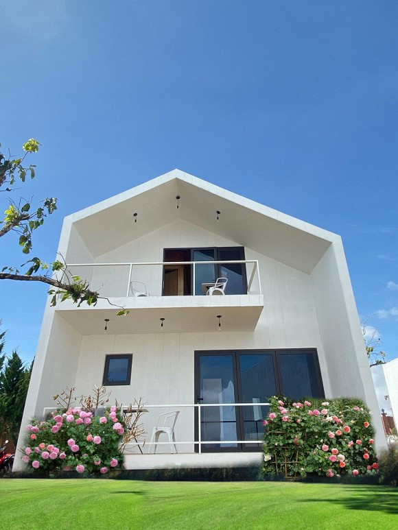 Lý Nhã Kỳ gây choáng ngợp với khối bất động sản đồ sộ ảnh 6 Không gian resort đẹp như mơ của Lý Nhã Kỳ.