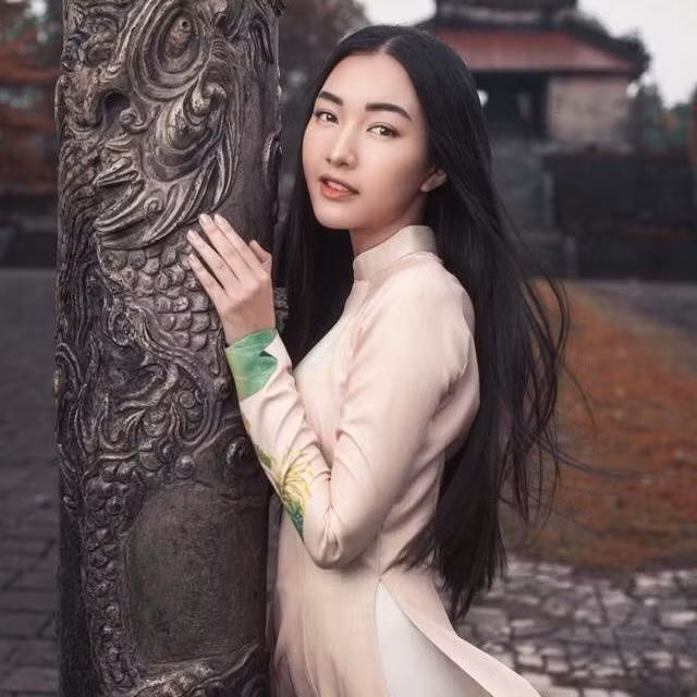 Ngọc Trân mang đậm vẻ đặc trưng của một người con gái xứ Huế.