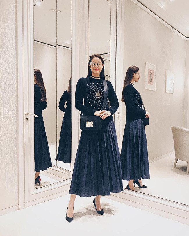 Hóa ra Phạm Hương đã giấu bụng bầu 5 tháng &quot;cực khéo&quot; trước khi sang Mỹ sinh con - Ảnh 2.