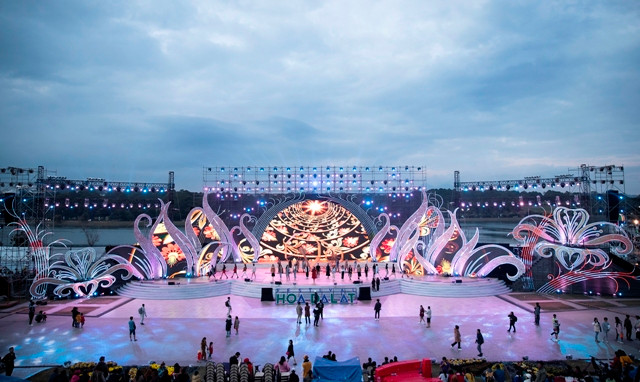 sâu khấu của chương trình