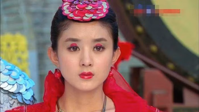 Tạo hình cổ trang thảm họa của các mỹ nhân Hoa ngữ ảnh 4