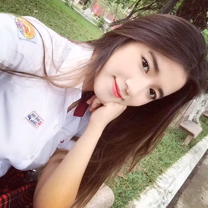 Giang Châu từng là học sinh của Trường Quốc học Huế.