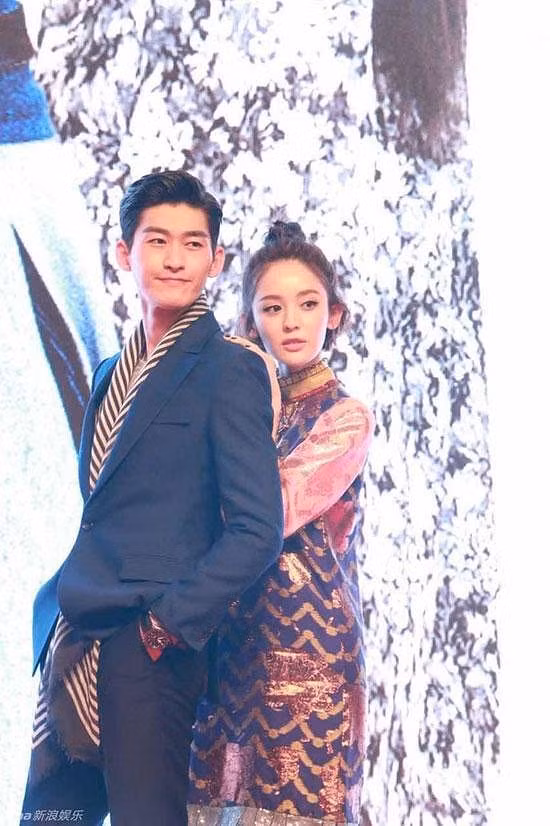 Đặt Địch Lệ Nhiệt Ba và Cổ Lực Na Trát lên bàn cân so sánh: Một 9 một 10 ảnh 14