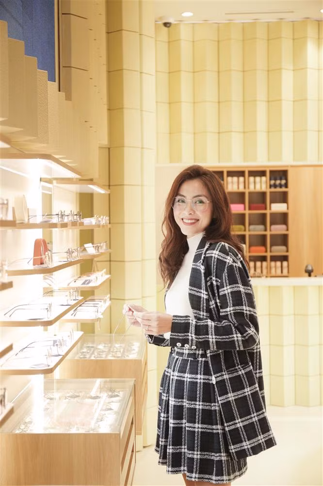 Sau thời gian bị chê gầy xác xơ, Tăng Thanh Hà lấy lại phong độ, khí chất hơn người-1