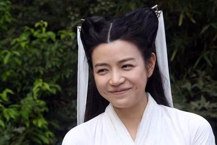 Tạo hình cổ trang thảm họa của các mỹ nhân Hoa ngữ ảnh 3