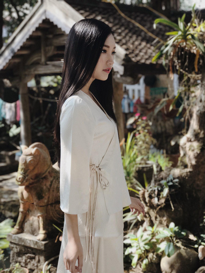 Trầm trồ những hotgirl xứ Huế: Người là rich kid mê xe phân khối lớn, người có thành tích học tập "khủng" ảnh 5 Những hotgirl xứ Huế khiến dân tình xuýt xoa: Người là rich kid mê xe phân khối lớn, người có thành tích học tập khủng được tuyển thẳng vào 2 trường ĐH ảnh 7