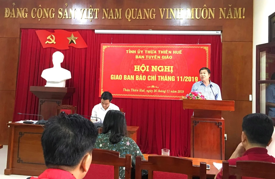 Ông Nguyễn Thái Sơn, Trưởng Ban Tuyên giáo tỉnh Thừa Thiên Huế cho biết sẽ xử lý nghiêm chủ tài khoản Facebook đã tung tin đồn thất thiệt. 