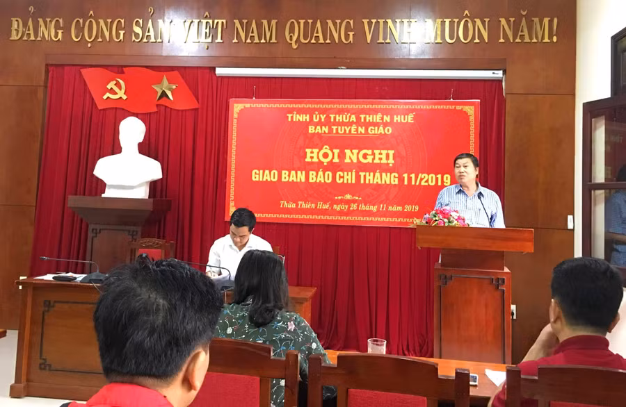 Ông Nguyễn Thái Sơn, Trưởng Ban Tuyên giáo tỉnh Thừa Thiên Huế cho biết sẽ xử lý nghiêm chủ tài khoản Facebook đã tung tin đồn thất thiệt. 