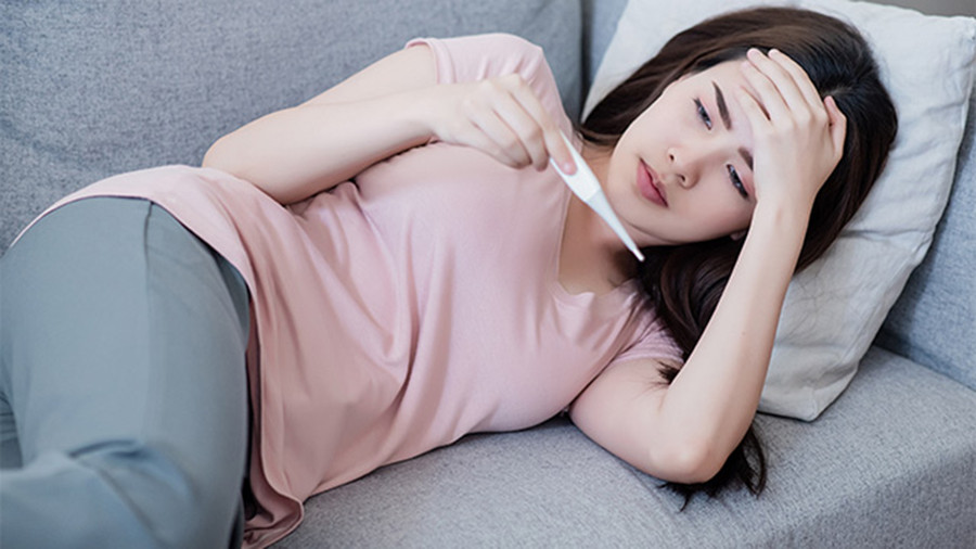 Đau đầu hoặc đau nửa đầu liên quan đến thay đổi thời tiết là tình trạng khá phổ biến. (Ảnh: ITN) Đau đầu hoặc đau nửa đầu liên quan đến thay đổi thời tiết là tình trạng khá phổ biến. (Ảnh: ITN)