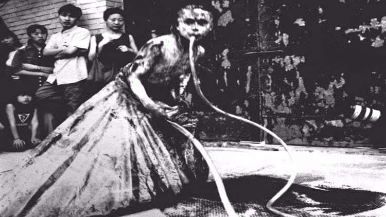 Những bức ảnh gây "ám ảnh tột độ" vẫn chưa có lời giải 