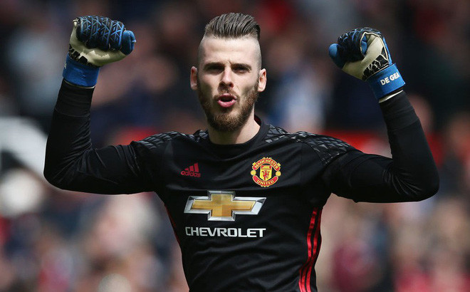 Đề nghị mức lương cao gấp hơn... 70 lần thầy Park, Man United “trói chân” De Gea