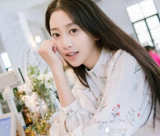 Gặp mặt lần đầu, chàng trai yêu cầu cô gái chia tiền ăn 7 triệu đồng, không ngờ dân mạng rần rần ủng hộ ảnh 4 Gặp mặt lần đầu, chàng trai yêu cầu cô gái chia tiền ăn 7 triệu đồng, không ngờ dân mạng rần rần ủng hộ ảnh 4