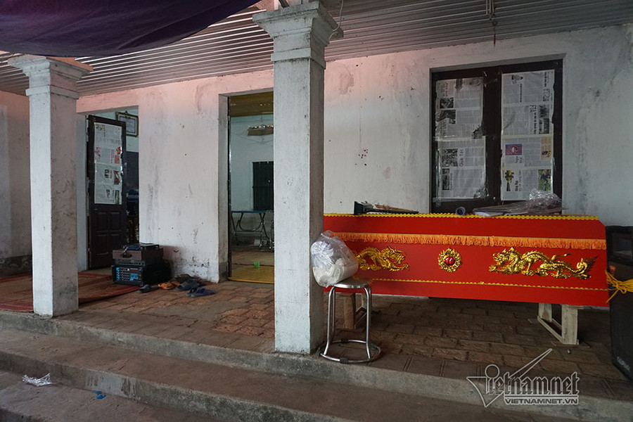 Gia cảnh khó khăn của anh Nguyễn Văn Đảng, nạn nhân trẻ nhất trong vụ tai nạn Tai nạn 7 người chết: Đại tang cả thôn, khăn trắng phủ kín đường làng