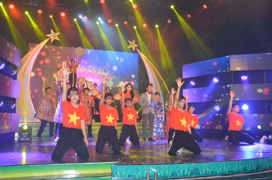 Sóc Trăng: Khai mạc Hội thi Giai điệu tuổi hồng 2019