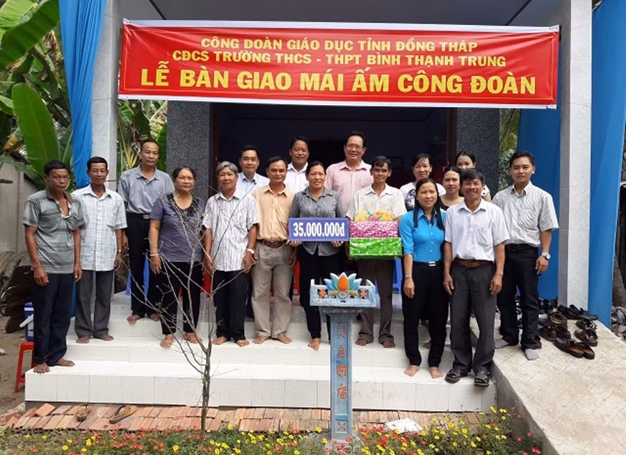 Hậu phương vững chắc của nhà giáo