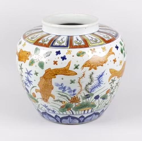 Bình cổ từng bị nghi là giả bất ngờ được bán giá triệu đô ảnh 1