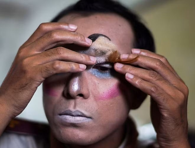 Lớp học có thầy giáo tâm lý thế này thì vui phải biết ảnh 2