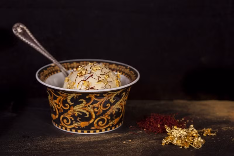 6 món ăn dát vàng cho giới thượng lưu tại Dubai-3