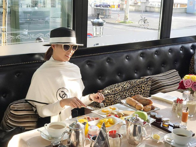 Lã Thanh Huyền lấy chồng đại gia, cả mùa hè chỉ cho con làm việc này để chuẩn bị vào lớp 1 ảnh 7 Lã Thanh Huyền lấy chồng đại gia, ở penthouse triệu đô, cả mùa hè chỉ cho con làm việc này để chuẩn bị vào lớp 1-7