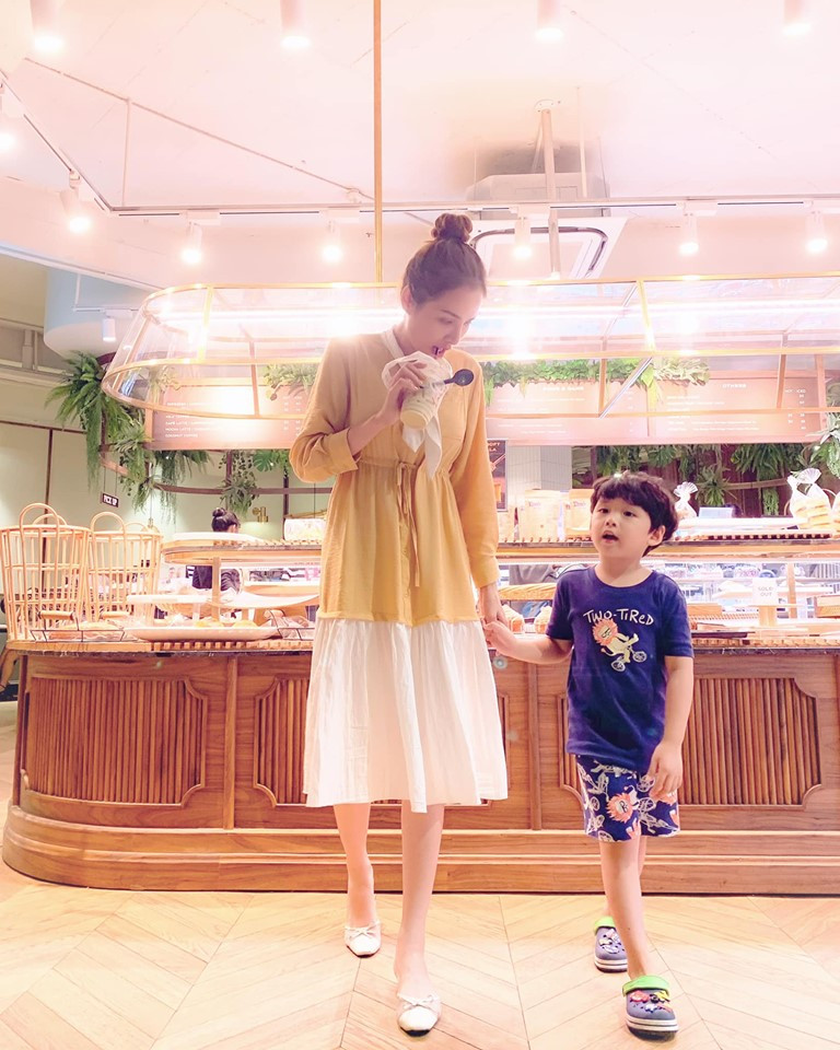 Hoa hậu Diễm Hương: "Tôi mất hàng triệu đô trong 9 năm đăng quang" ảnh 5 Hoa hậu Diễm Hương: Tôi mất hàng triệu đô trong 9 năm đăng quang-6