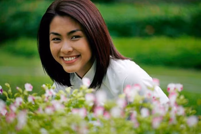 Đọ nhan sắc của Tăng Thanh Hà và mẹ chồng Thủy Tiên ảnh 6