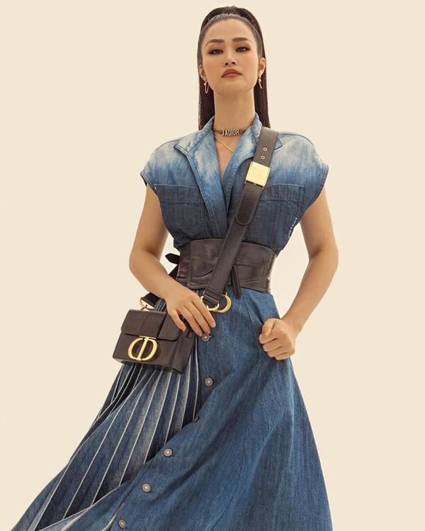 truoc khi len xe hoa, dong nhi khien khan gia tram tro khi hoa fashionista hinh anh 2