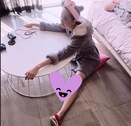Bí mật đằng sau về căn phòng ngủ triệu đô của nữ hoàng nội y Ngọc Trinh - Hình 5 Bi mat dang sau ve can phong ngu trieu do cua nu hoang noi y Ngoc Trinh-Hinh-5